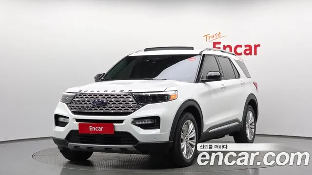 Ford Explorer 2021 — photo 1