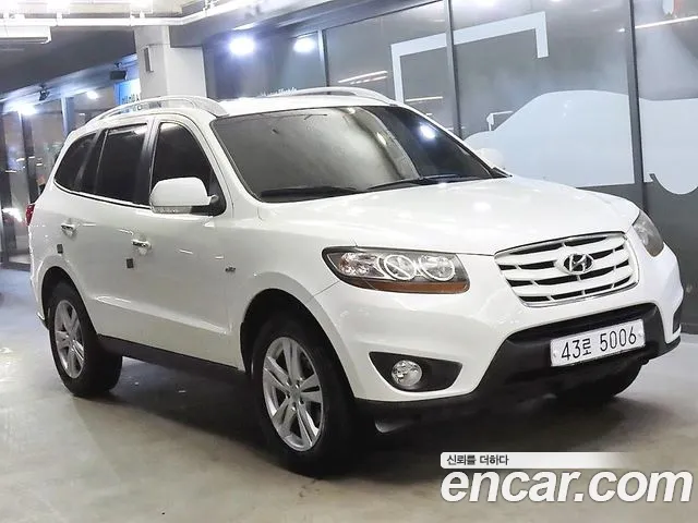 Hyundai Santafe 2011 — photo 1
