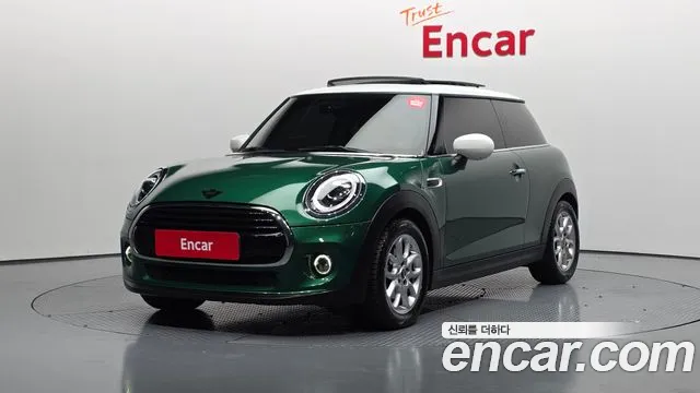 Mini Cooper 2021 — photo 1