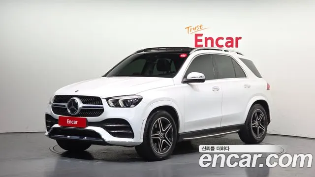 Mercedes-Benz GLE-Class 2020 — photo 1