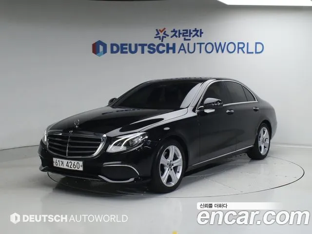 Mercedes-Benz E-Class 2018 — photo 1