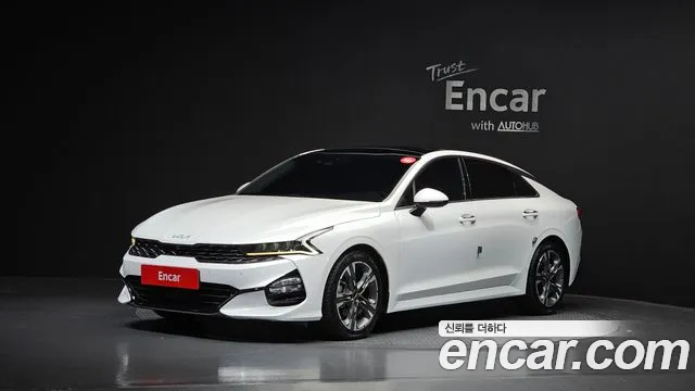 Kia K5 2022 — photo 1