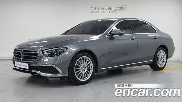 Mercedes-Benz E-Class 2021 — photo 1