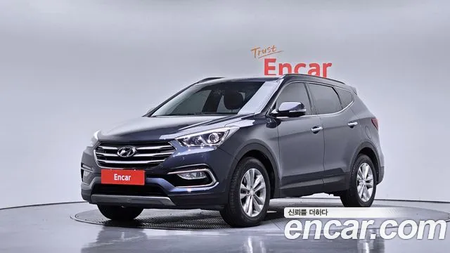 Hyundai Santafe 2016 — photo 1