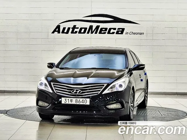 Hyundai Grandeur 2011 — photo 1