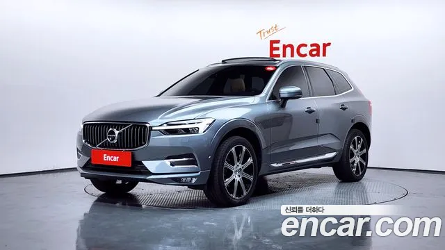 Volvo XC60 2021 — photo 1