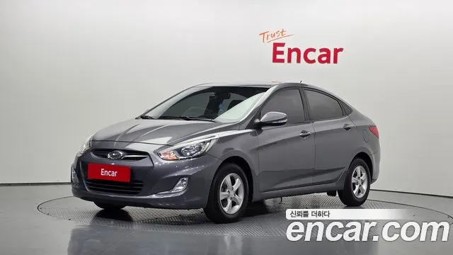 Hyundai Accent 2014 — photo 1