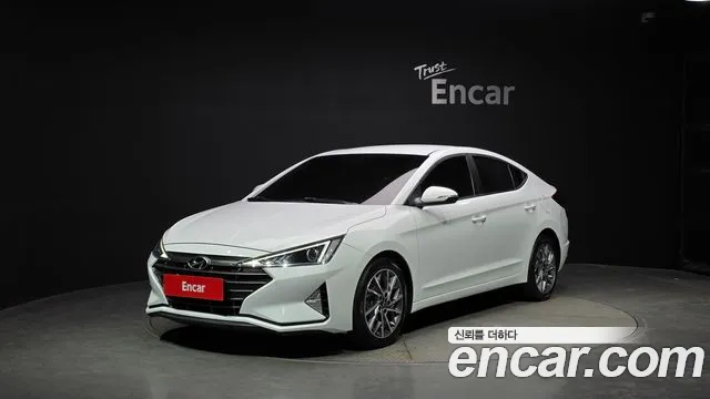 Hyundai AVANTE 2019 — photo 1