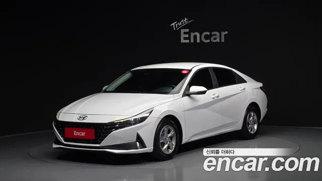 Hyundai AVANTE 2022 — photo 1