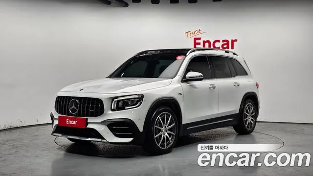 Mercedes-Benz GLB-Class 2021 — photo 1
