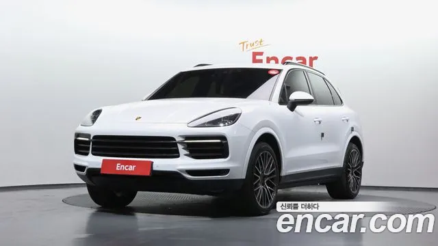 Porsche Cayenne 2019 — photo 1