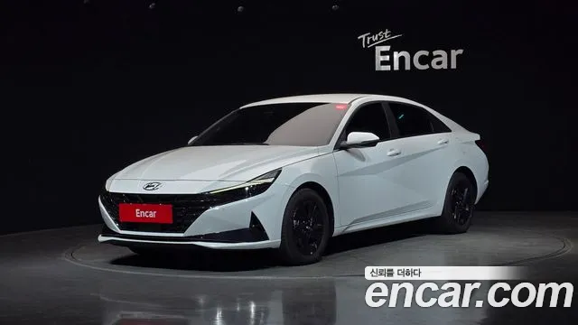 Hyundai AVANTE 2023 — photo 1