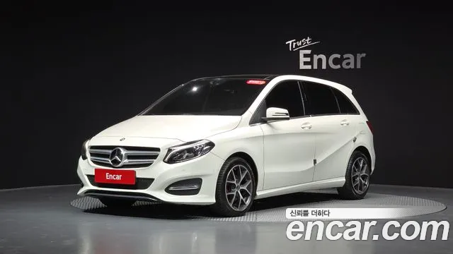 Mercedes-Benz B-Class 2016 — photo 1