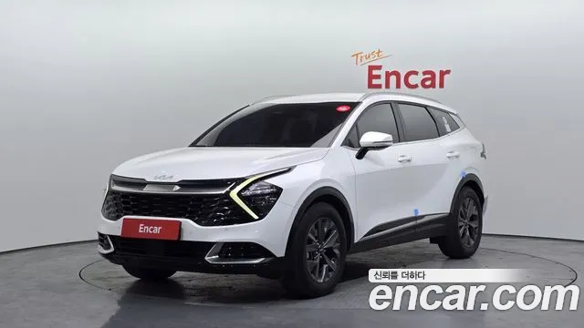 Kia Sportage 2023 — photo 1