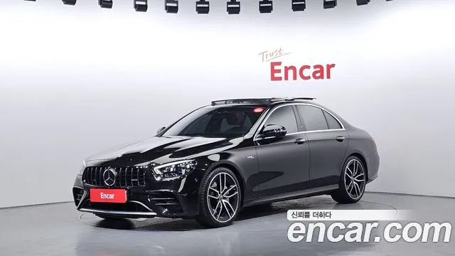 Mercedes-Benz E-Class 2021 — photo 1