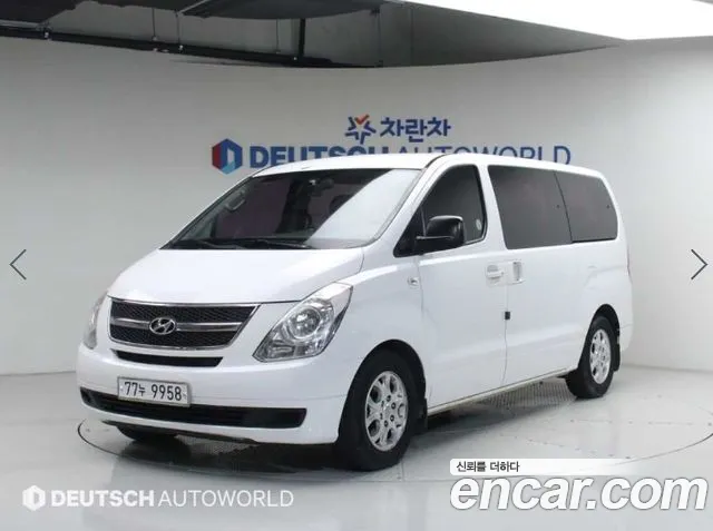 Hyundai Starex 2012 — photo 1