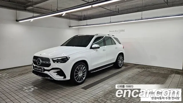 Mercedes-Benz GLE-Class 2025 — photo 1