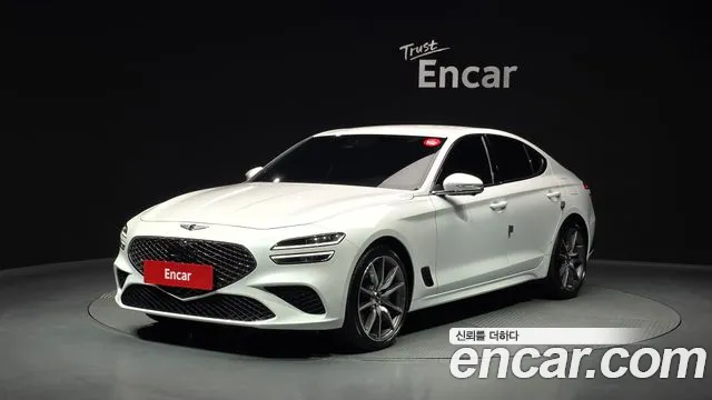 Genesis G70 2023 — photo 1