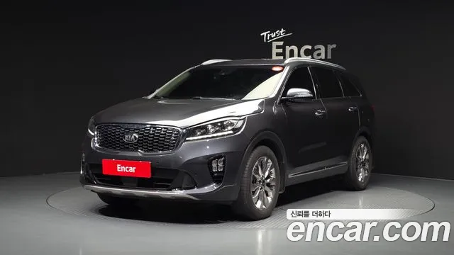 Kia Sorento 2019 — photo 1