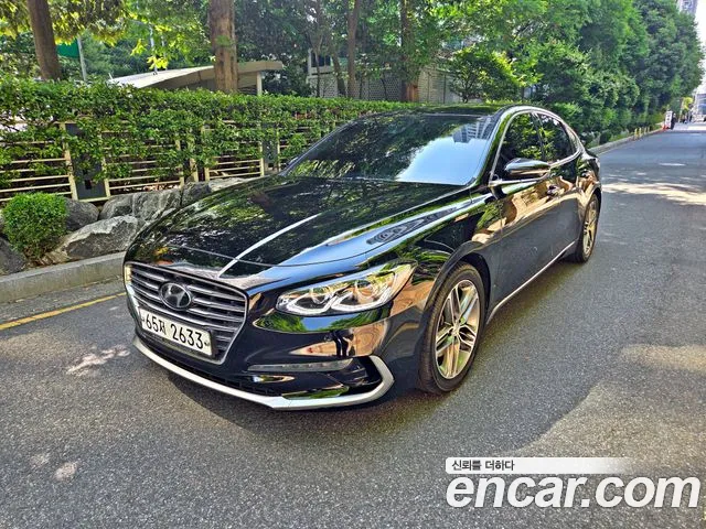 Hyundai Grandeur 2018 — photo 1