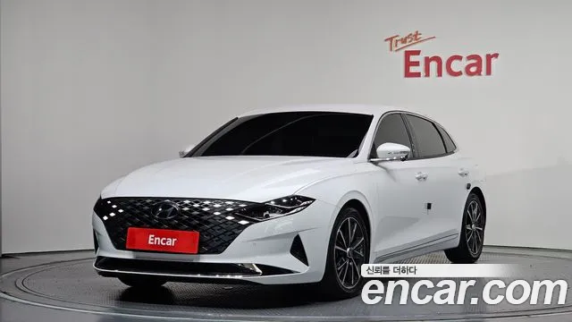 Hyundai Grandeur 2022 — photo 1