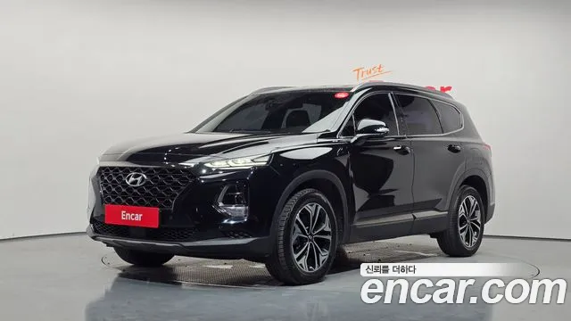 Hyundai Santafe 2019 — photo 1