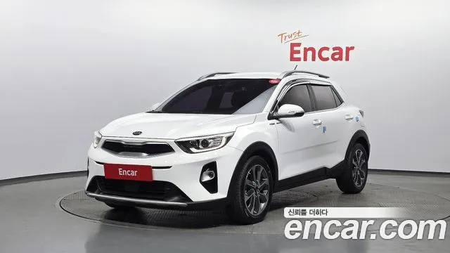 Kia Stonic 2018 — photo 1