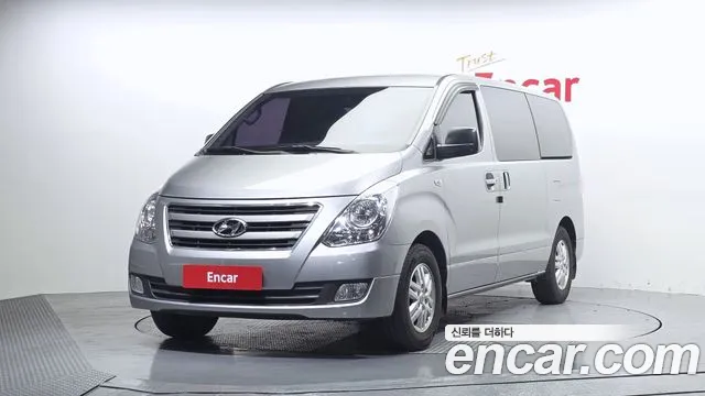 Hyundai Starex 2016 — photo 1