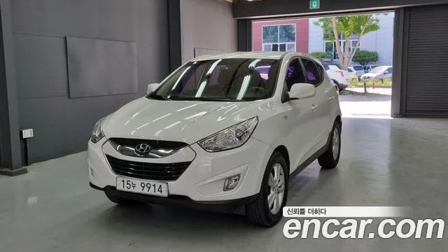 Hyundai Tucson 2011 — photo 1