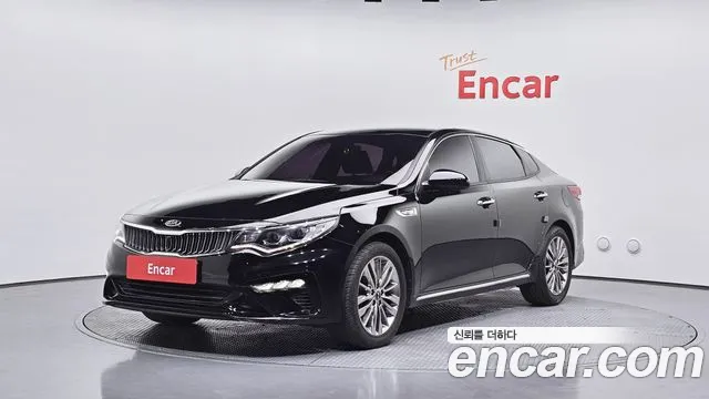 Kia K5 2016 — photo 1