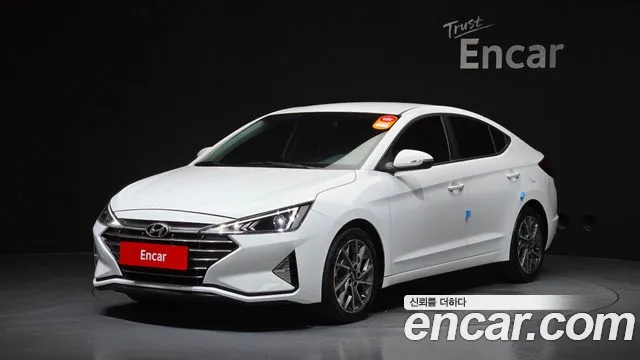 Hyundai AVANTE 2020 — photo 1