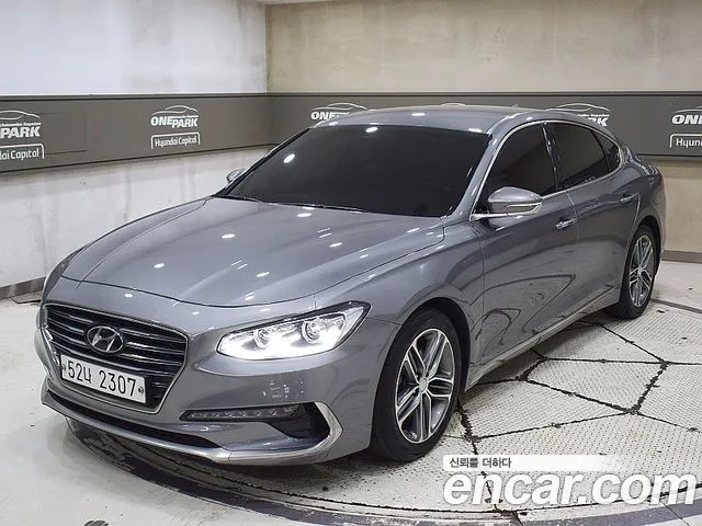 Hyundai Grandeur 2019 — photo 1