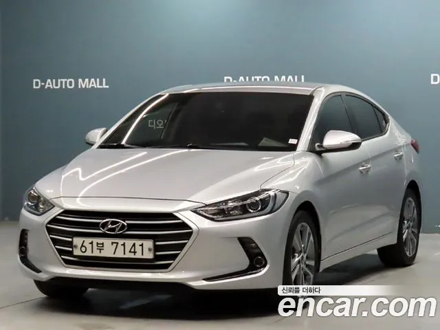 Hyundai AVANTE 2018 — photo 1