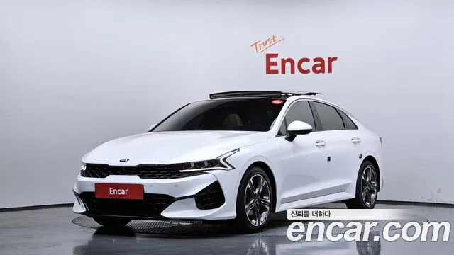 Kia K5 2021 — photo 1