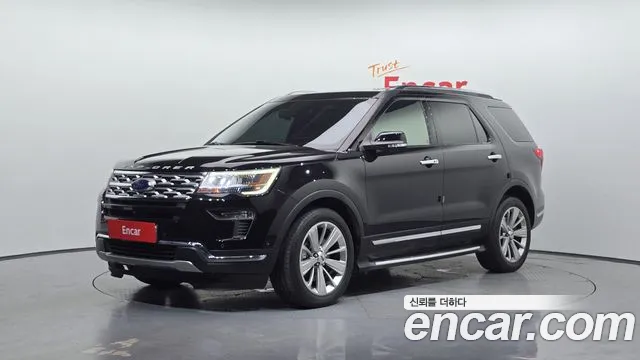 Ford Explorer 2019 — photo 1
