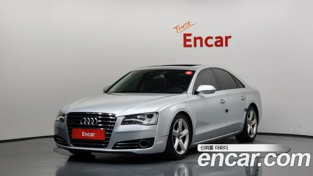 Audi A8 2013 — photo 1