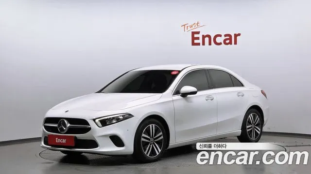 Mercedes-Benz A-Class 2021 — photo 1