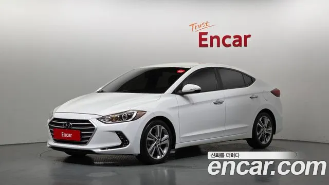 Hyundai AVANTE 2017 — photo 1
