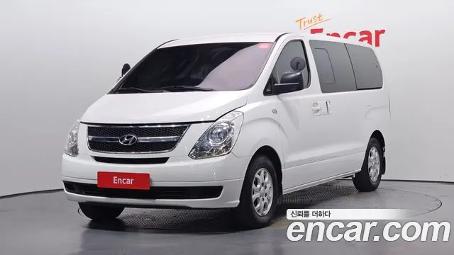 Hyundai Starex 2016 — photo 1