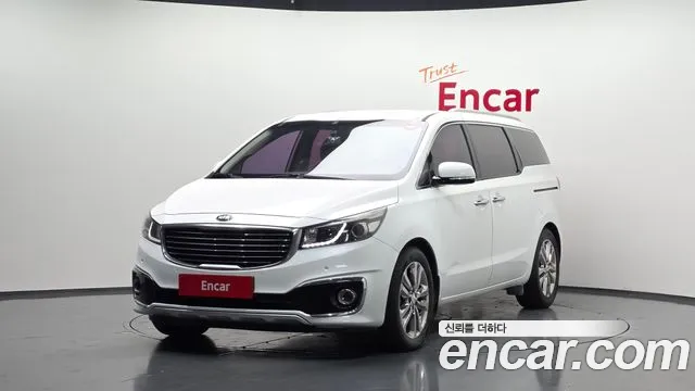 Kia Canival 2016 — photo 1