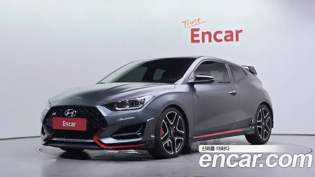 Hyundai Veloster 2021 — photo 1