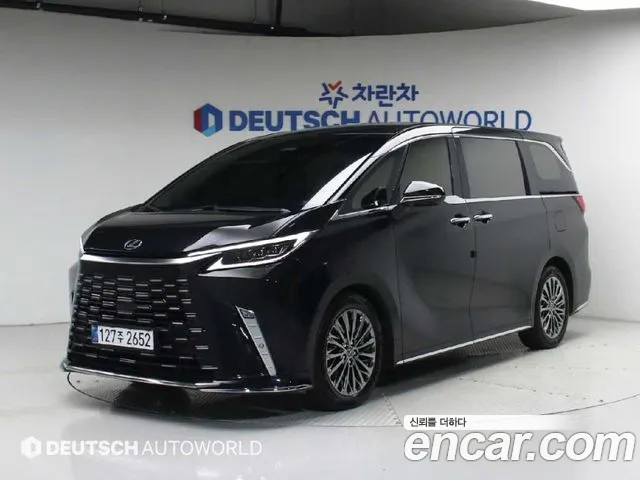 Lexus LM 2025 — photo 1