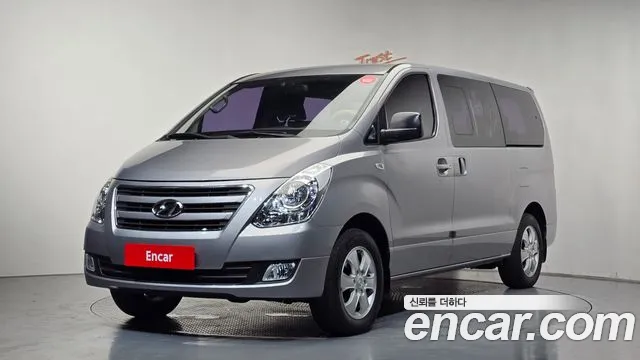 Hyundai Starex 2016 — photo 1