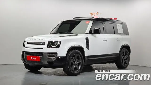 Land Rover Defender 2024 — photo 1