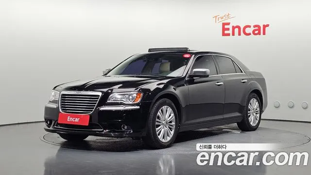 Chrysler 300C 2014 — photo 1