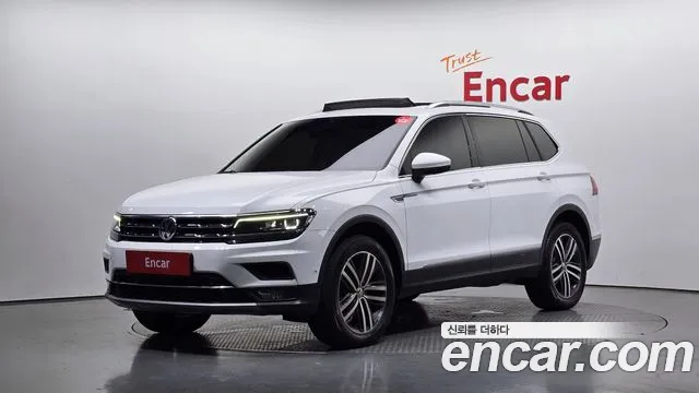 Volkswagen Tiguan 2020 — photo 1