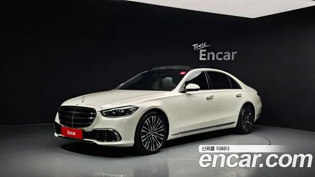 Mercedes-Benz S-Class 2022 — photo 1