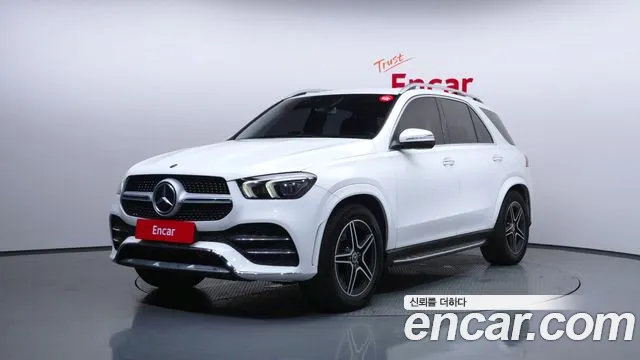 Mercedes-Benz GLE-Class 2019 — photo 1