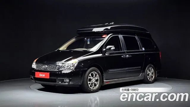 Kia Canival 2014 — photo 1