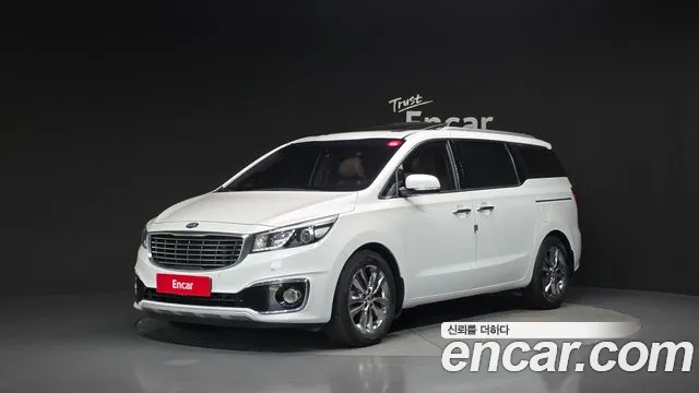 Kia Canival 2018 — photo 1